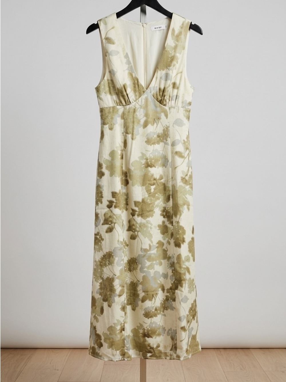 Mod Ref Cream and Olive Floral V-Neck Maxi Dress
